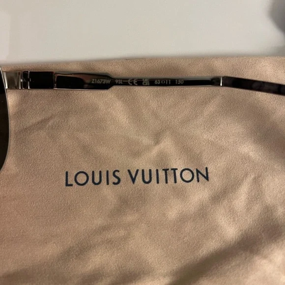 Louis Vuitton 1.1 Evidence Metal Pilot Sunglasses CASE NOT INCLUDED - Picture 8 of 9